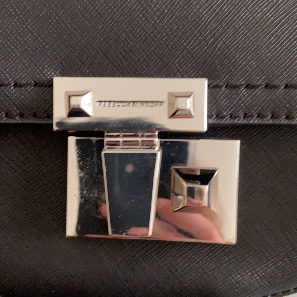 COPY - Rebecca Minkoff crossbody - Picture 4 of 6